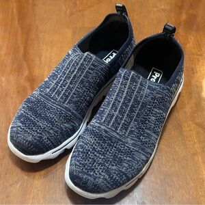 Propet TravelActiv Women Sz 6 Blue Stretch Sock Knit Slip On Athletic Sneakers